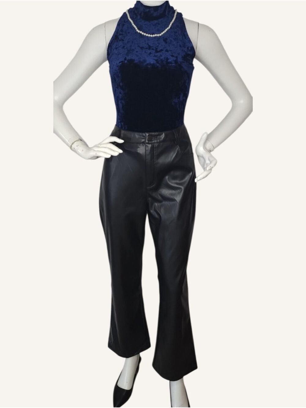 RD Style Navy Crushed Velvet Mock Neck Bodysuit Small NWT - Picture 2 of 7